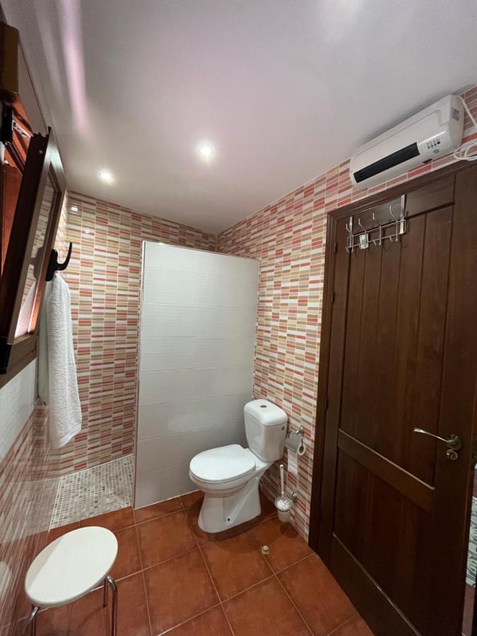 Casa Rural Las Pelliquerinas Almoharin Luaran gambar