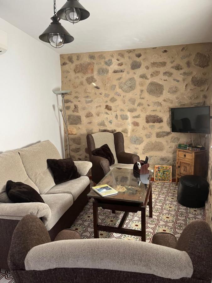 Casa Rural Las Pelliquerinas Almoharin Luaran gambar