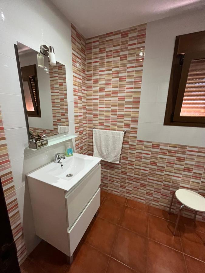 Casa Rural Las Pelliquerinas Almoharin Luaran gambar